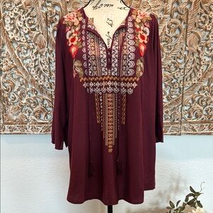 Andre by Unit Burgundy Floral Embroidered Lightweight Tunic Top Oversized Small